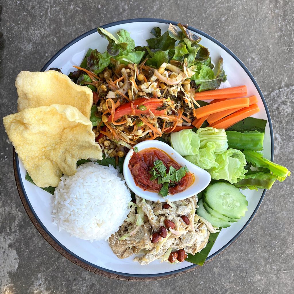 Burmese platter